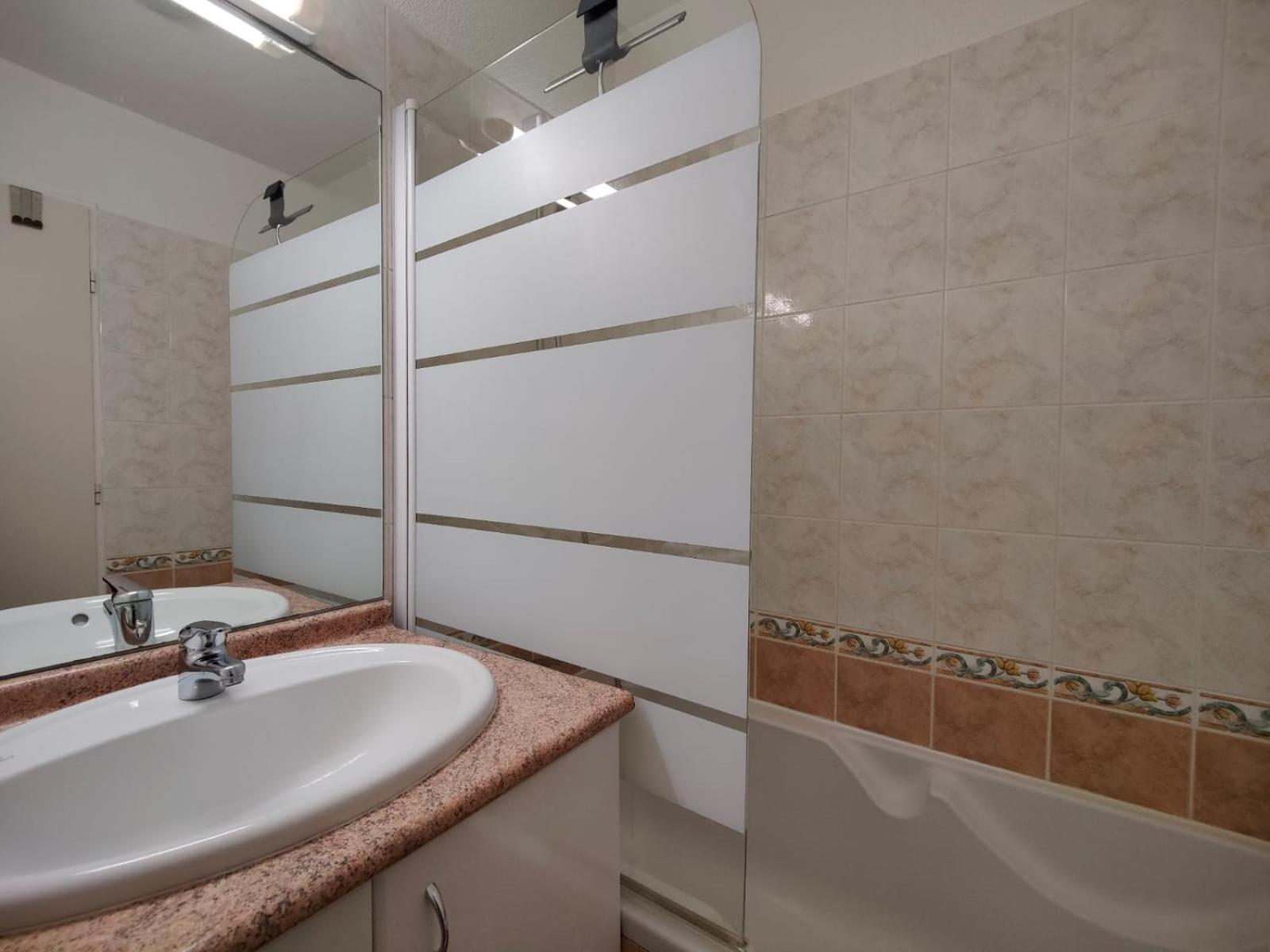L'Escapade 1 Chambre-Parking-Piscine Ла-Рошель Екстер'єр фото